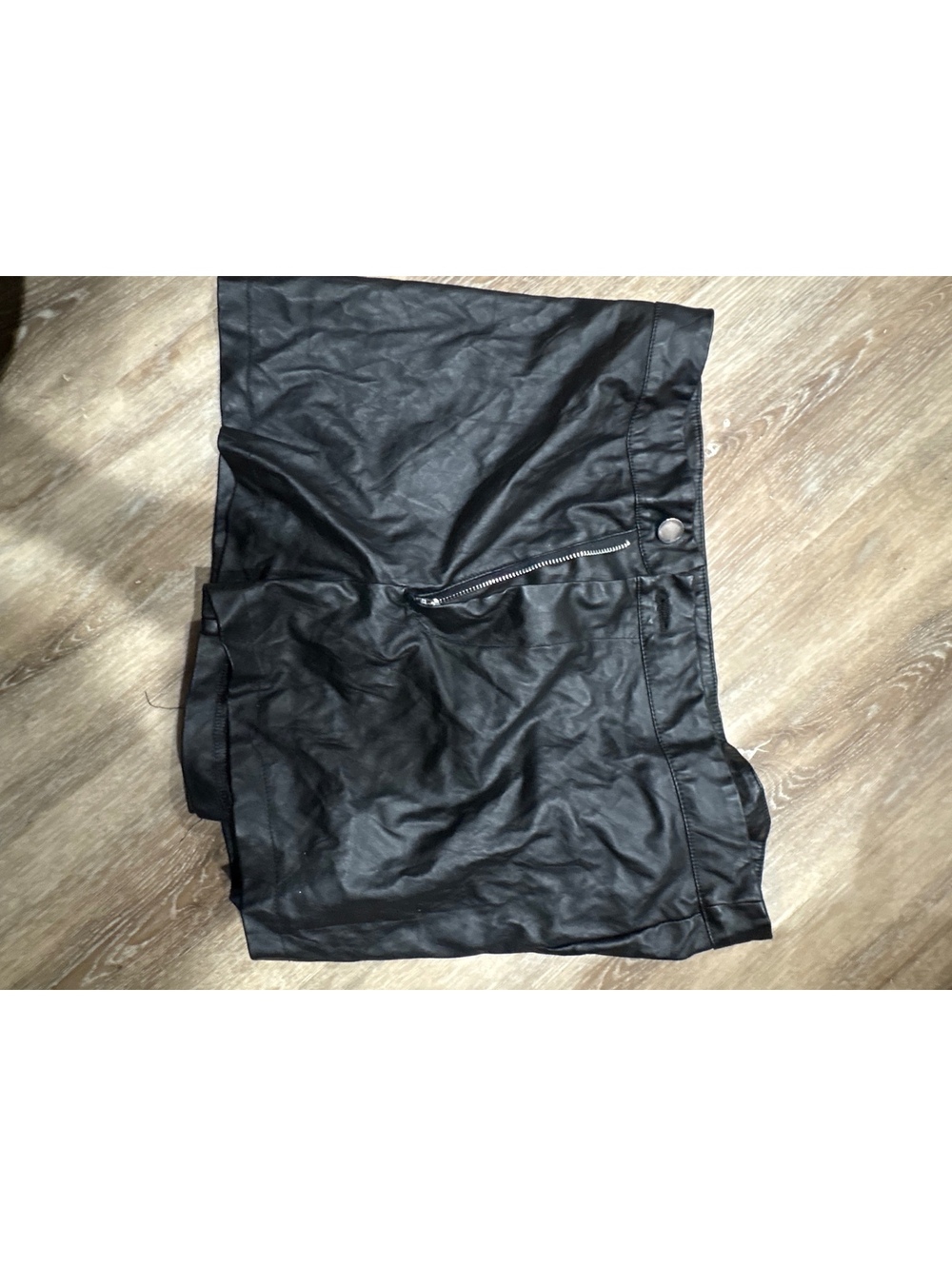 SHEIN black faux leather pants [COPY]